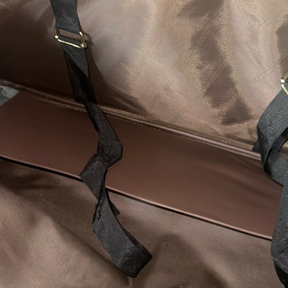 London Fog Brown and Tan Laptop Bag Classic Design - Picture 4 of 9